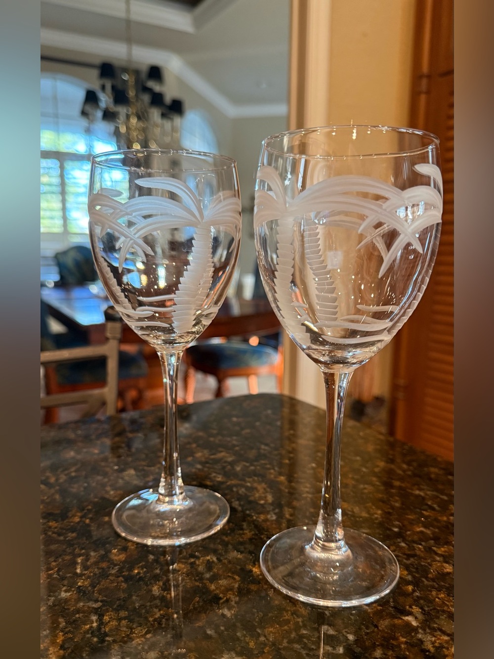 Rolf Glass Palm Tree Etched Wine Glasses - Set of 2 - Picture 3 of 6